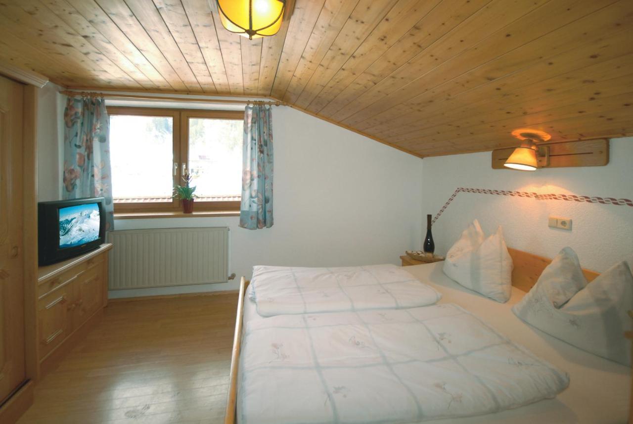 Fruehstuecks- & Apartmenthaus Maislau 劳里斯 客房 照片