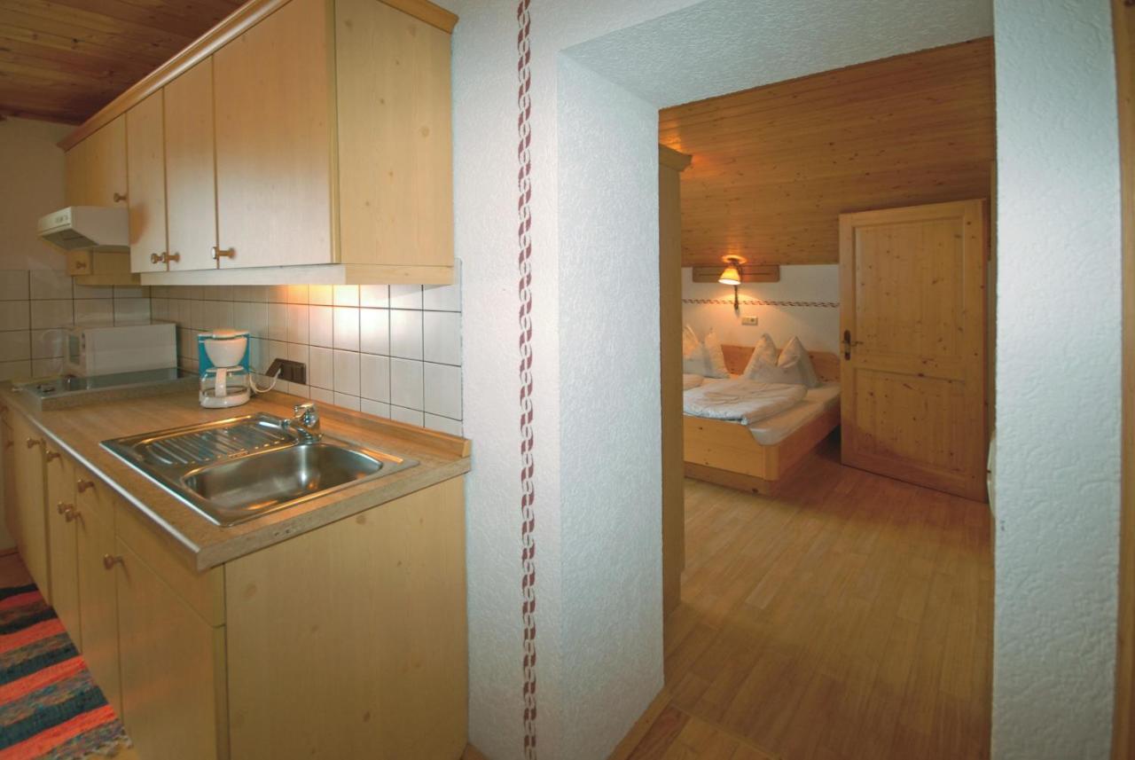 Fruehstuecks- & Apartmenthaus Maislau 劳里斯 客房 照片