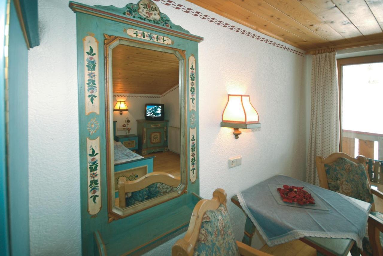 Fruehstuecks- & Apartmenthaus Maislau 劳里斯 客房 照片